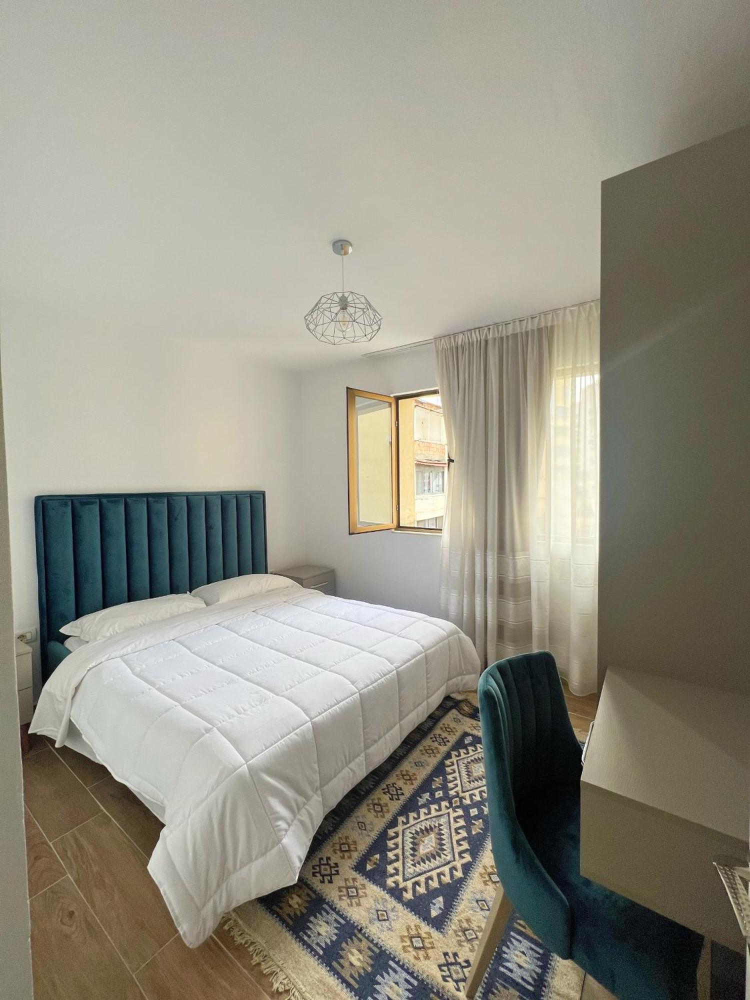 公寓 Central City Apartment Tirana